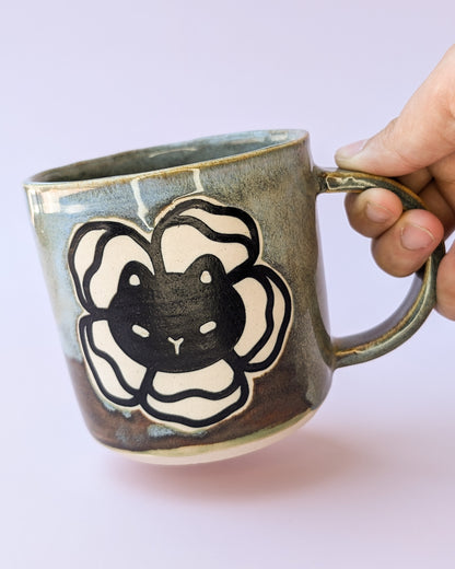 Monochrome Series Smokey Mug no. 1