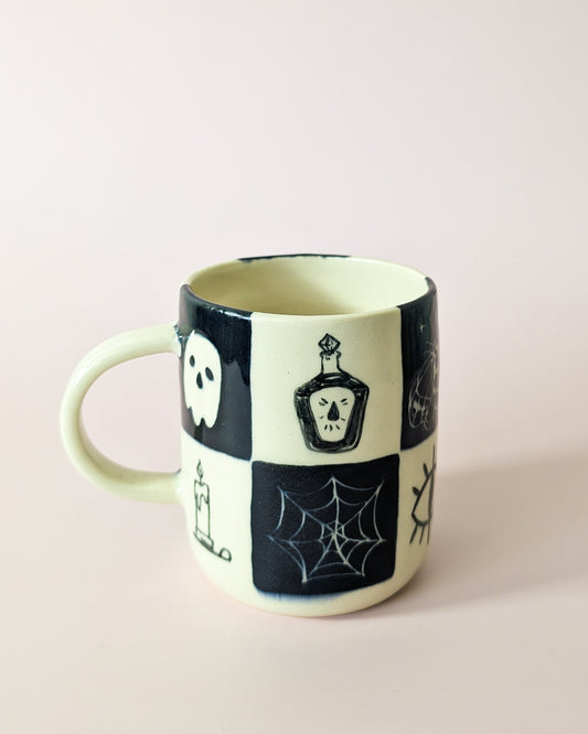 Doodle Checker Mug no. 10