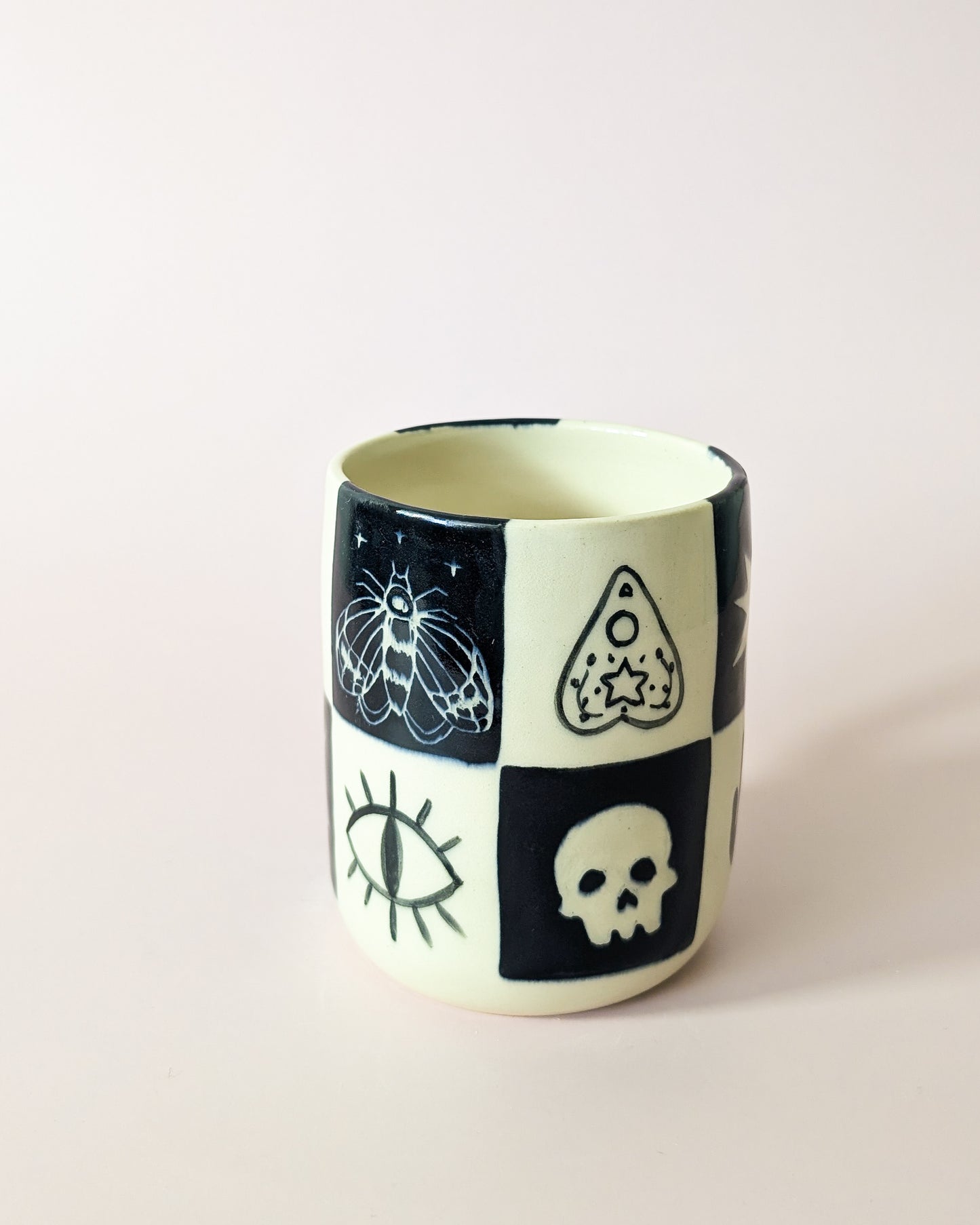 Doodle Checker Mug no. 10