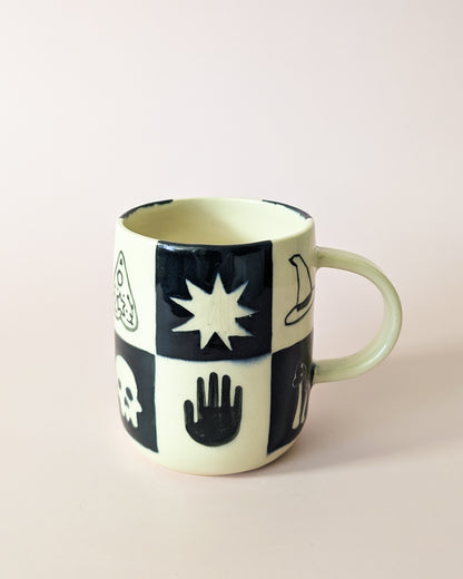 Doodle Checker Mug no. 10