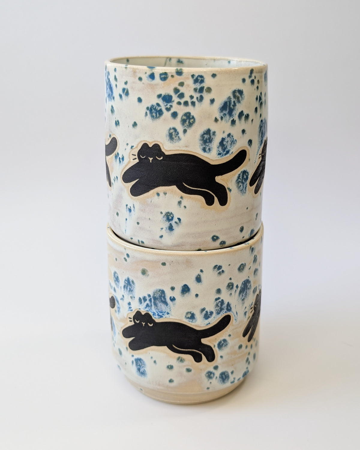 Running Cats Tea Cups